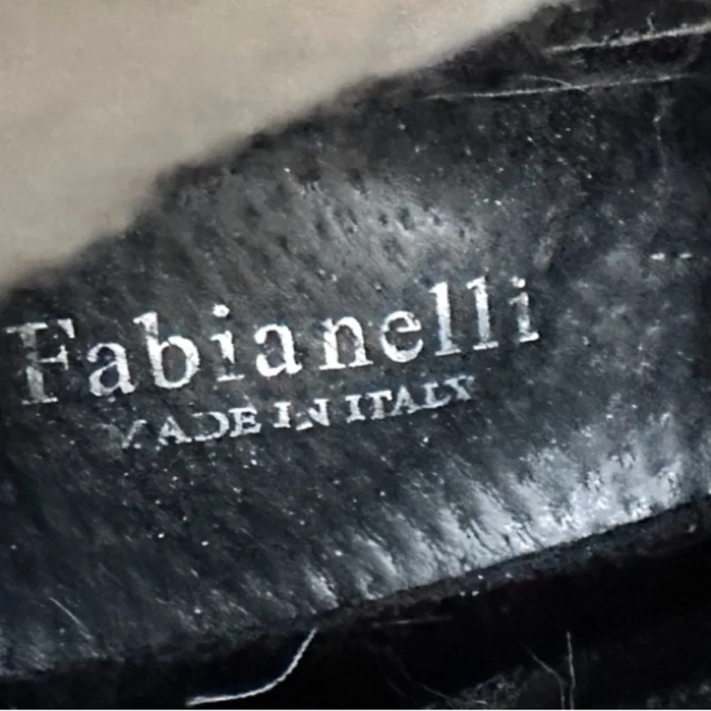 Fabianelli Women’s Alabaster White Lace-up Snow Hiking boots. EUC